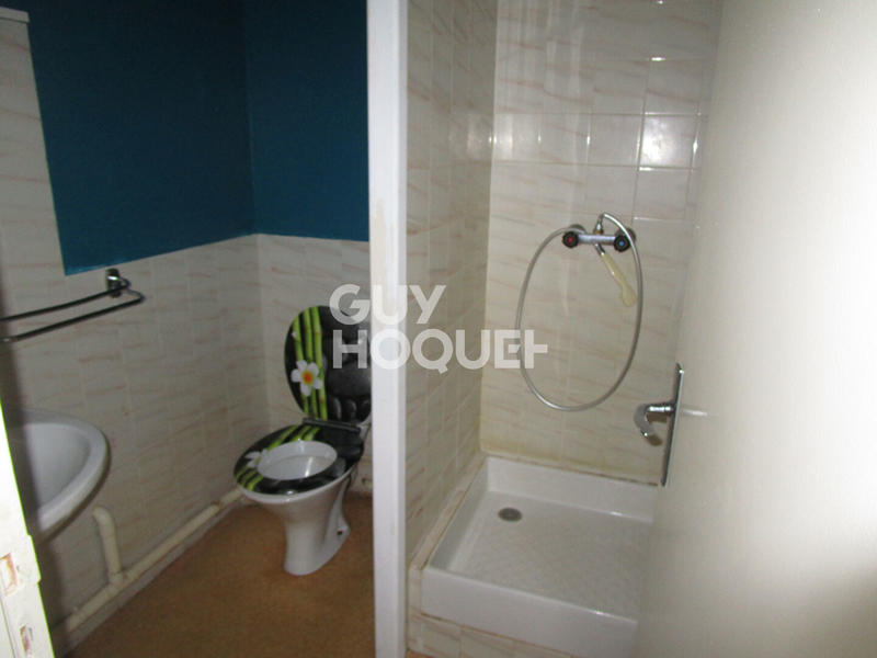 Maison - 200 m² - 9 pièces