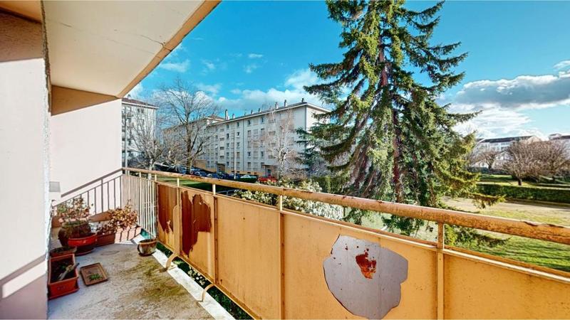 Appartement - 76 m² - 5 pièces