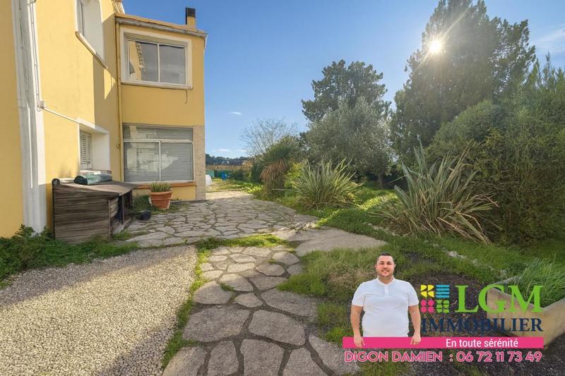 Villa - 203 m² - 6 pièces