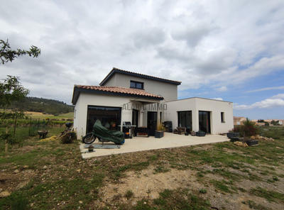 Villa - 126 m² - 4 pièces