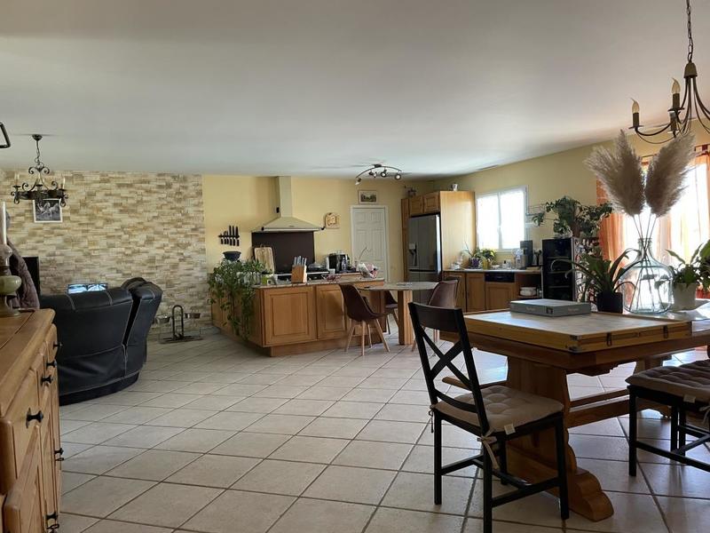 Maison de domaine équestre - 193 m² - 8 pièces