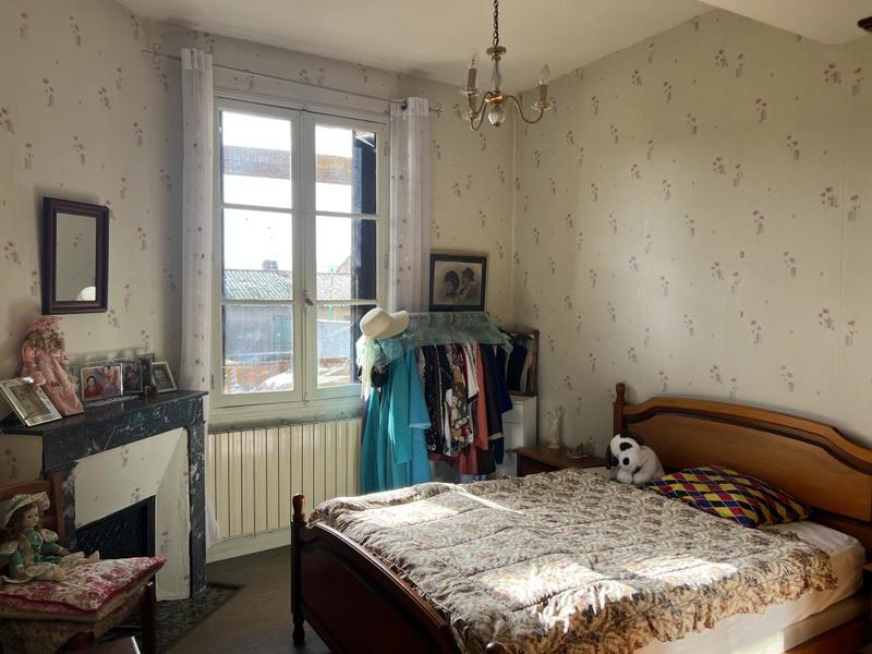 Propriété - 97 m² - 6 pièces