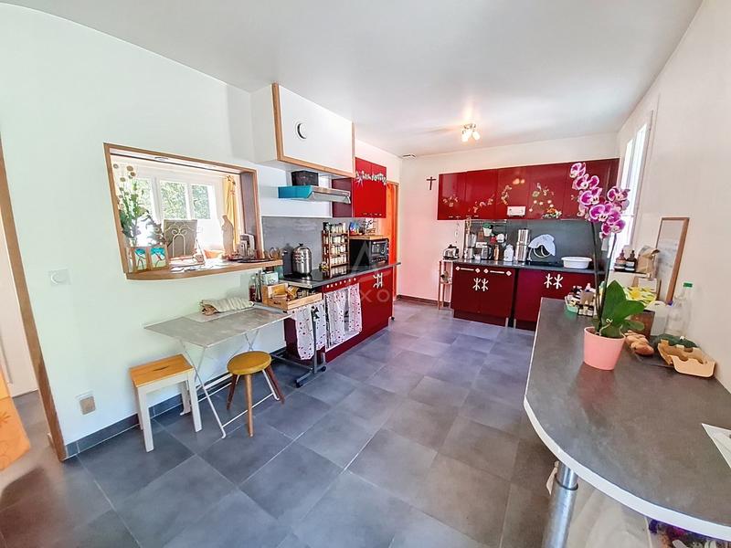 Maison - 96 m² - 4 pièces