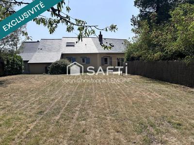 Maison - 159 m² - 8 pièces