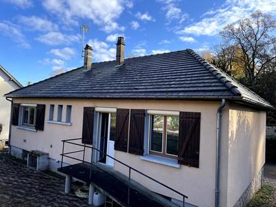 Maison - 85 m² - 5 pièces