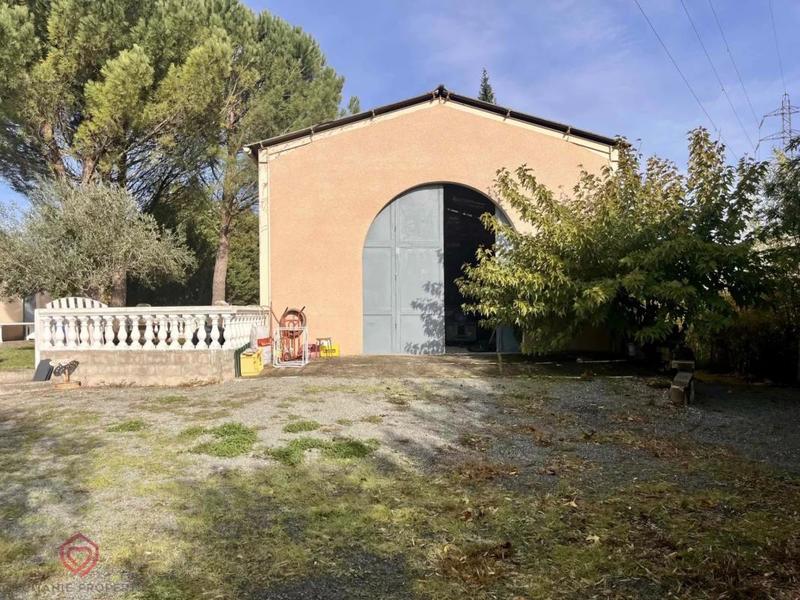 Maison - 227 m² - 6 pièces