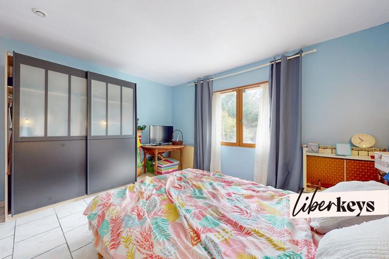 Maison - 186 m² - 6 pièces