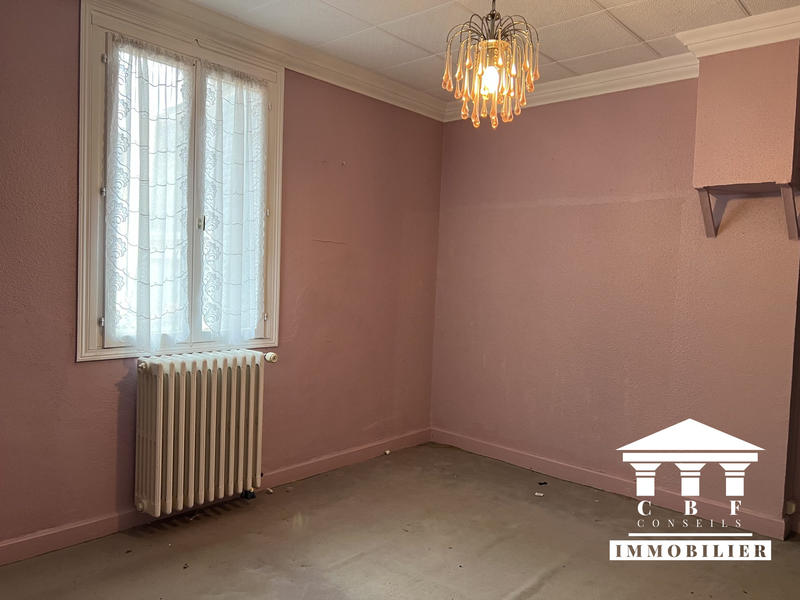 Maison ancienne - 163 m² - 12 pièces