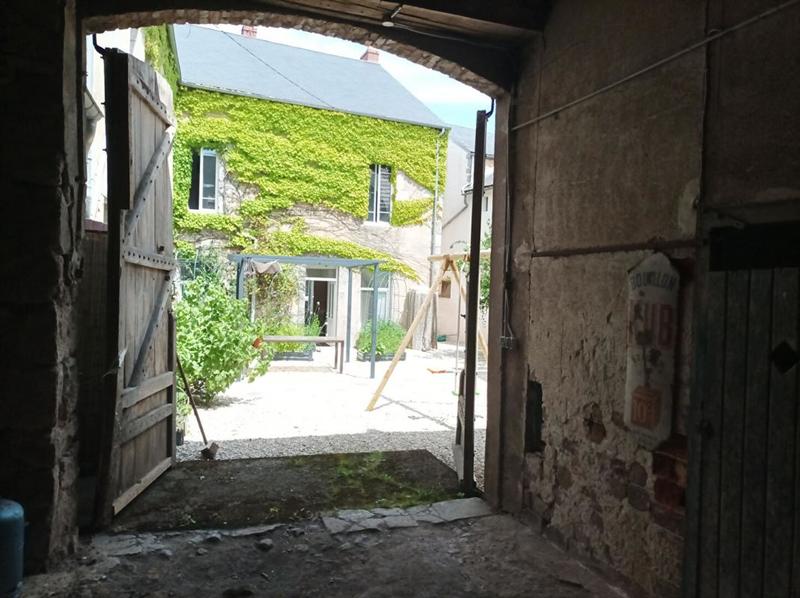 Maison - 286 m² - 10 pièces