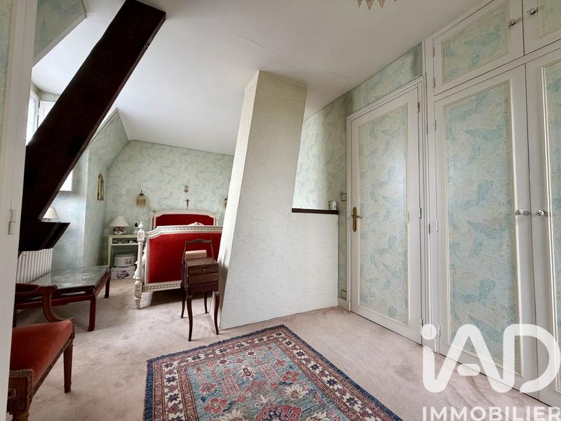 Maison - 166 m² - 6 pièces