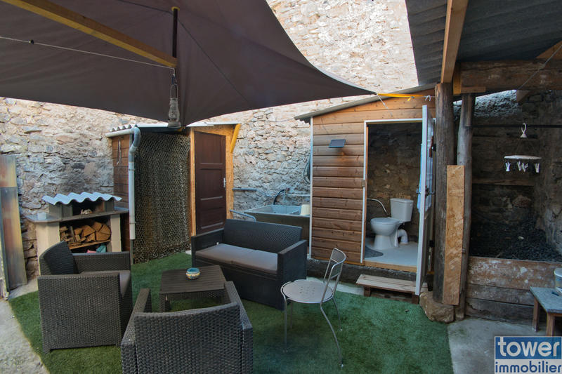 Maison de village - 88 m² - 5 pièces