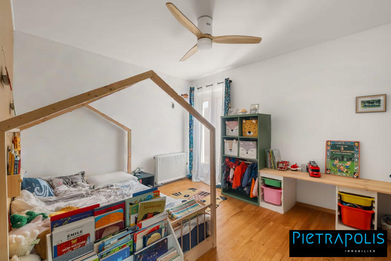 Maison - 161 m² - 6 pièces