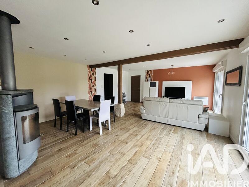 Maison - 186 m² - 6 pièces