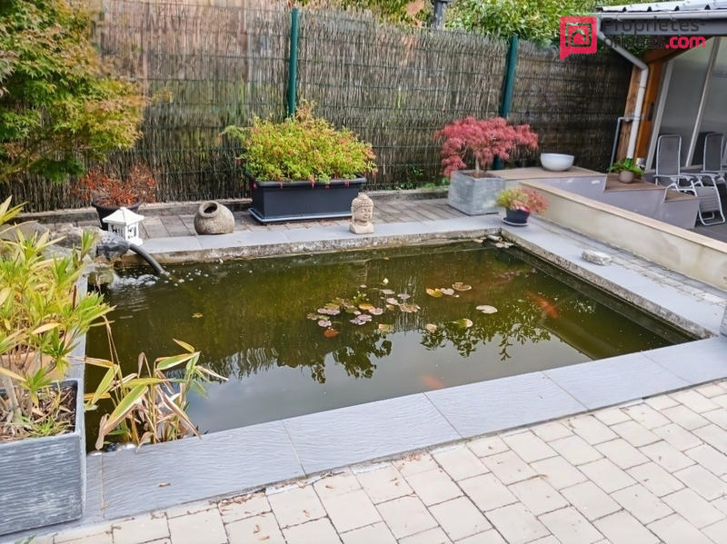 Maison - 151 m² - 9 pièces