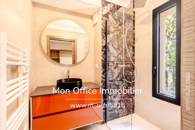 Maison - 291 m² - 8 pièces