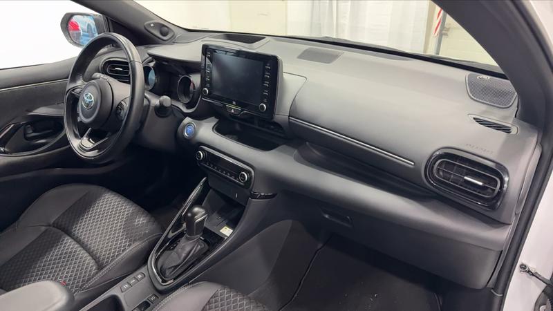 Toyota Yaris 1.5 Vvti 116 Hybrid E-Cvt 92 Collection - Automatique