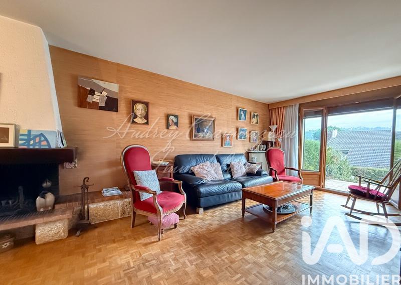 Maison - 123 m² - 7 pièces