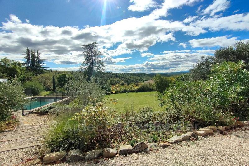 Maison - 175 m² - 5 pièces