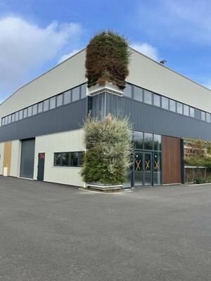 Local d'activité / Entrepôt - 387 m²