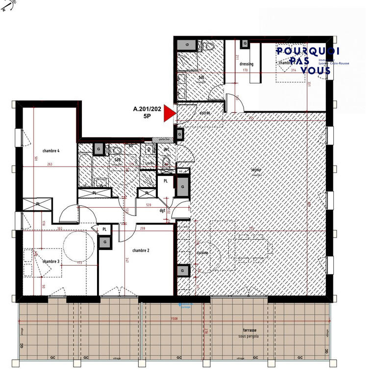 Appartement - 143 m² - 5 pièces