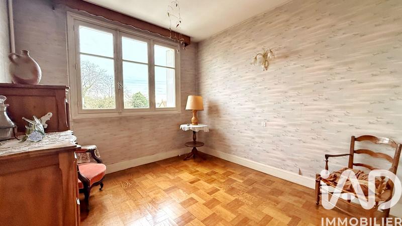 Maison - 200 m² - 8 pièces