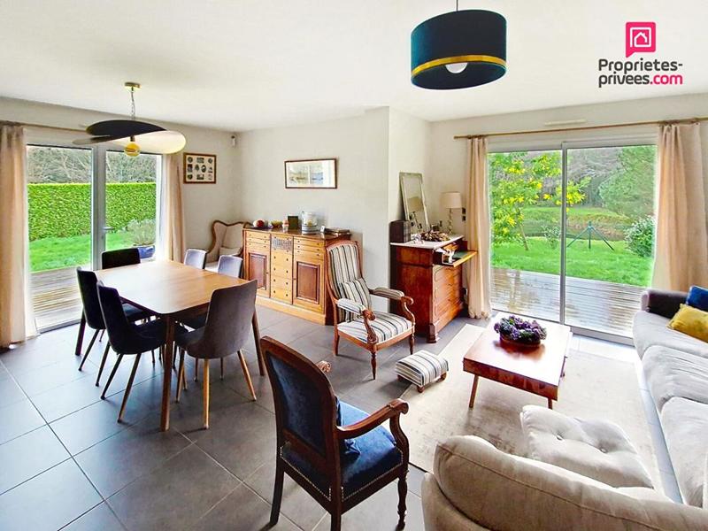 Maison - 110 m² - 6 pièces