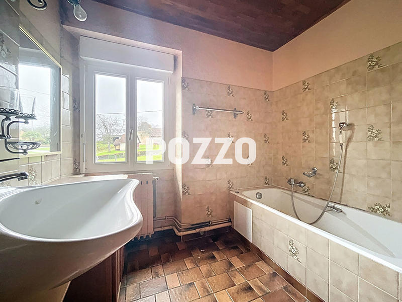 Maison - 135 m² - 6 pièces