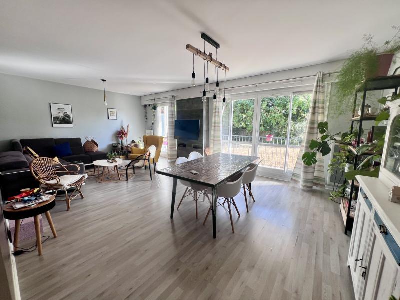 Appartement - 110 m² - 5 pièces