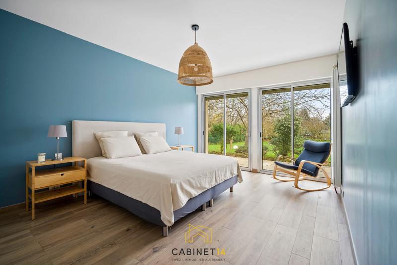 Maison - 328 m² - 8 pièces