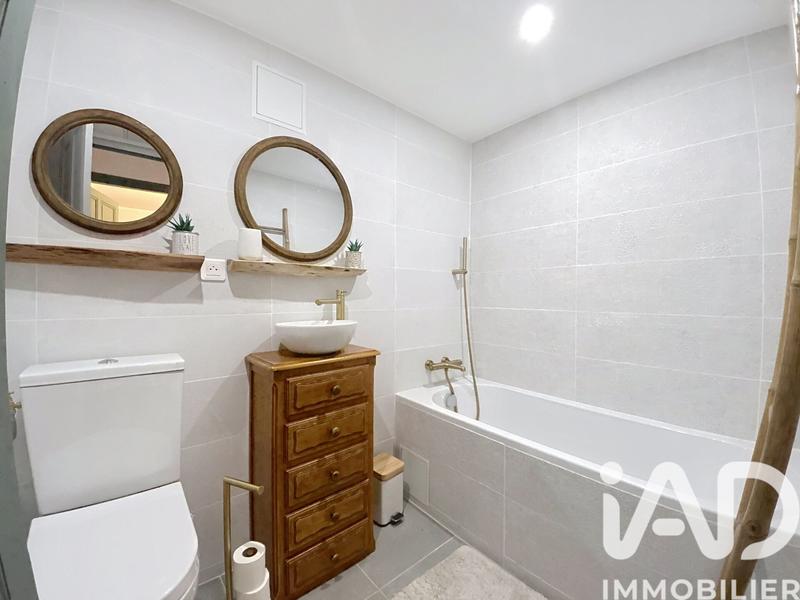 Maison de ville - 270 m² - 8 pièces