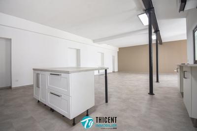 Local commercial - 112 m² - 3 pièces