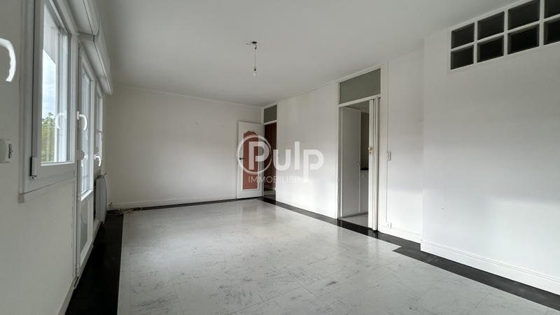 Appartement - 79 m² - 6 pièces