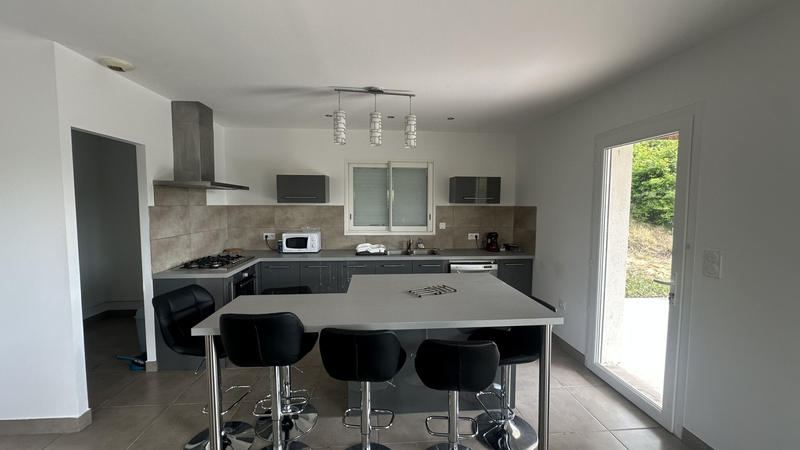 Maison - 106 m² - 5 pièces