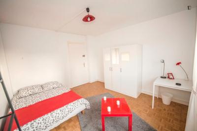 Chambre - 16 m² - 4 pièces