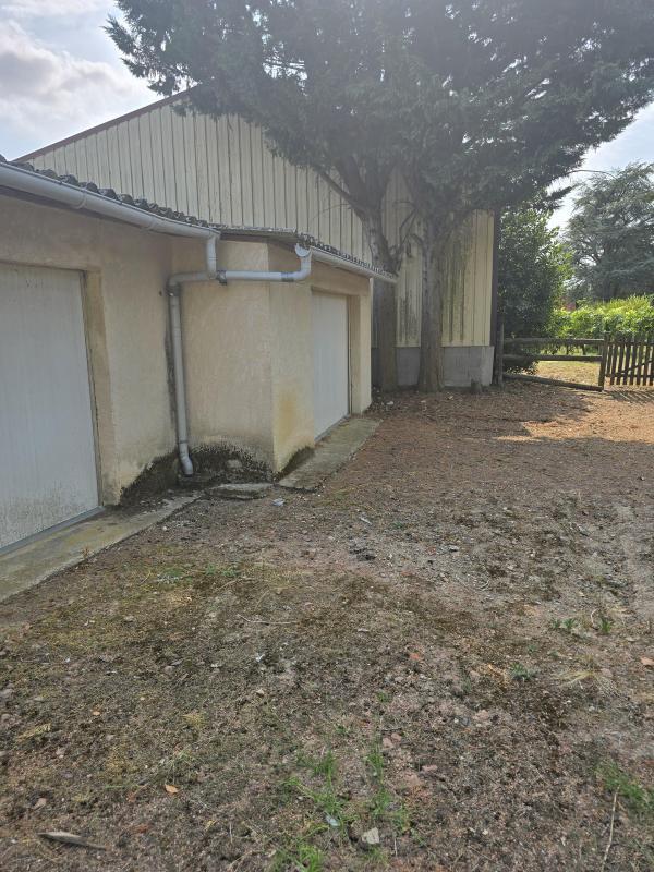 Maison de village - 162 m² - 9 pièces