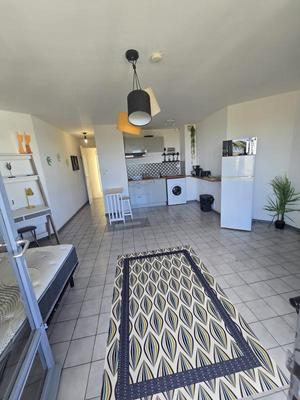 Studio - 33 m² - 1 pièce