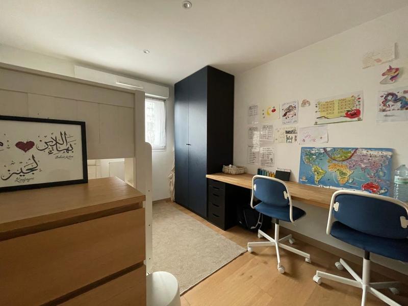 Duplex - 93 m² - 4 pièces