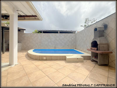 Maison - 155 m² - 4 pièces