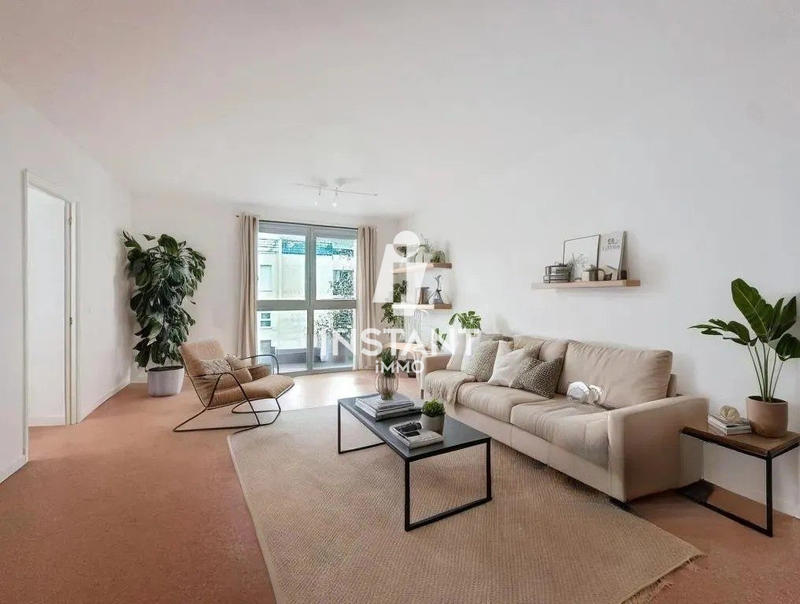 Appartement - 77 m² - 4 pièces