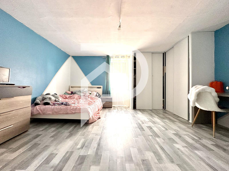 Maison - 141 m² - 4 pièces