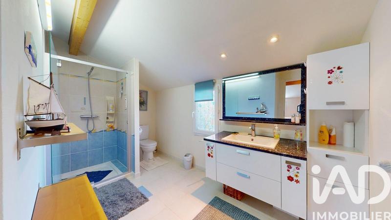 Maison - 163 m² - 6 pièces