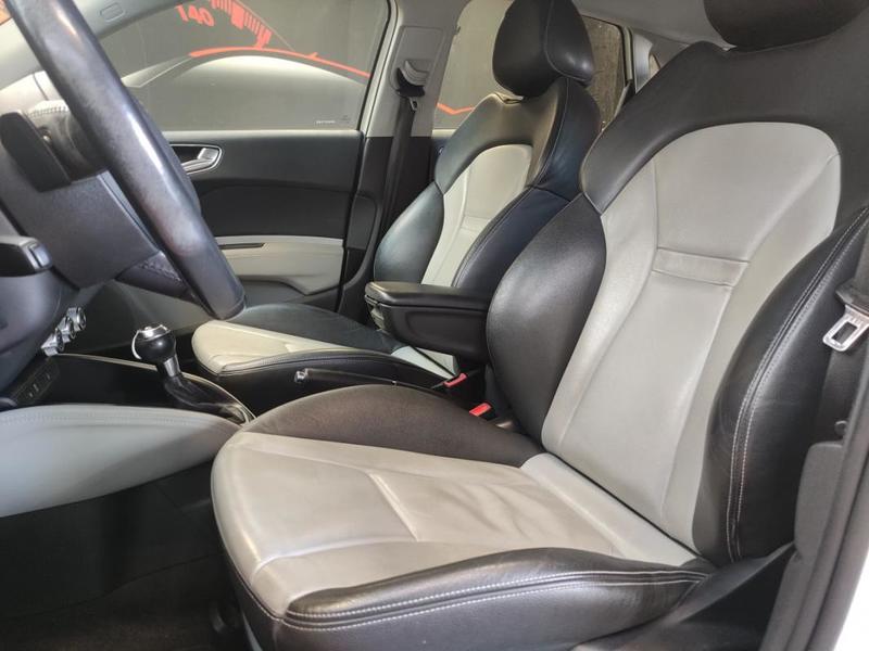 Audi A1 1.6 l Tdi 90 Ch Sportback - Garantie 6 Mois