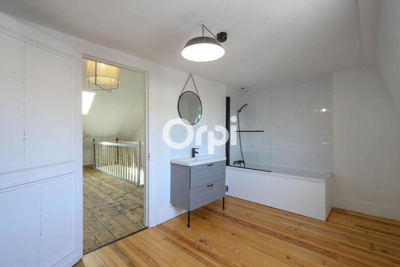 Maison de ville - 120 m² - 5 pièces