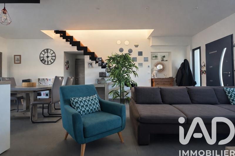 Maison - 115 m² - 4 pièces