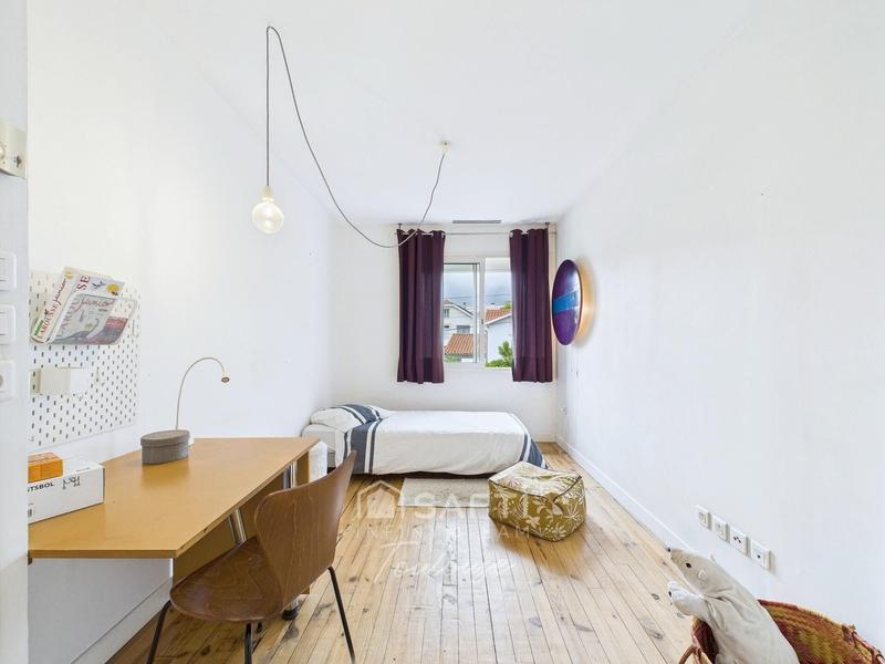 Maison - 169 m² - 7 pièces