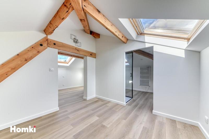 Maison - 165 m² - 6 pièces