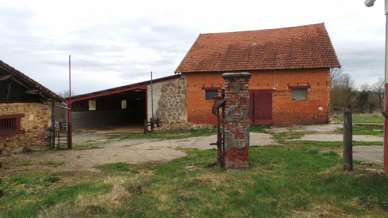 Maison - 1 400 m² - 10 pièces