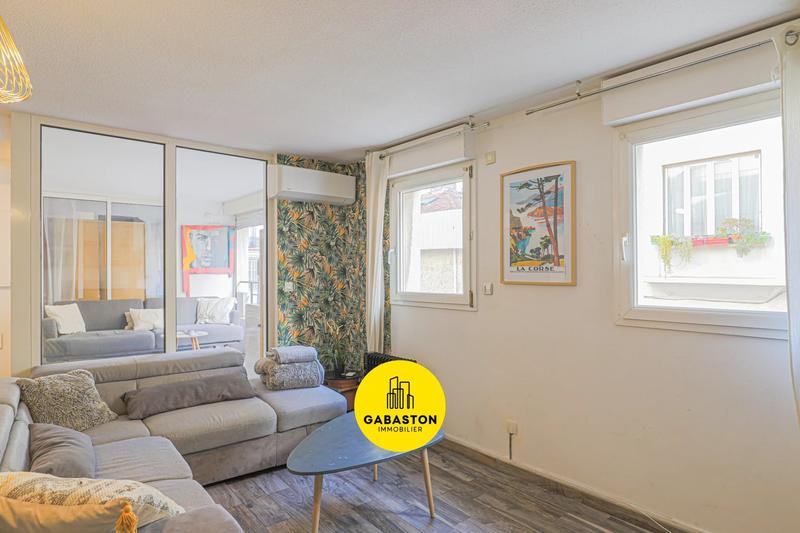 Appartement - 70 m² - 3 pièces