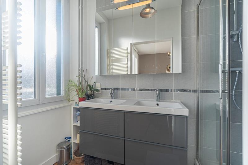 Maison - 175 m² - 8 pièces