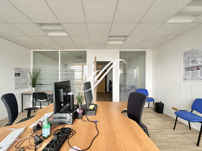 Bureau - 100 m²